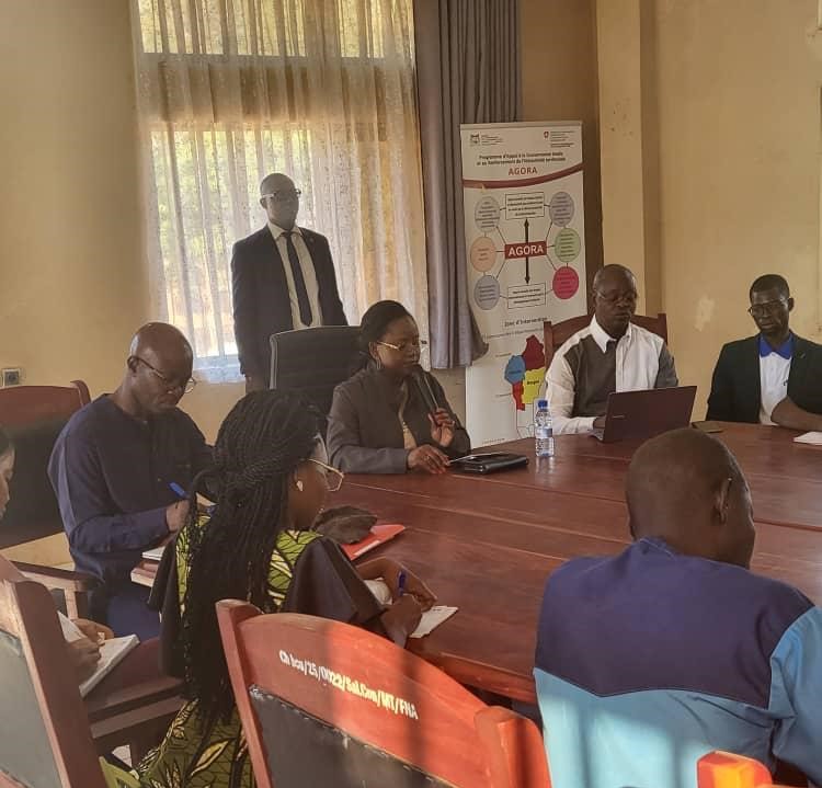 Tanguiéta : la Professeure Dandi GNAMOU supervise la formation et préside la prestation de serment des délégués électoraux