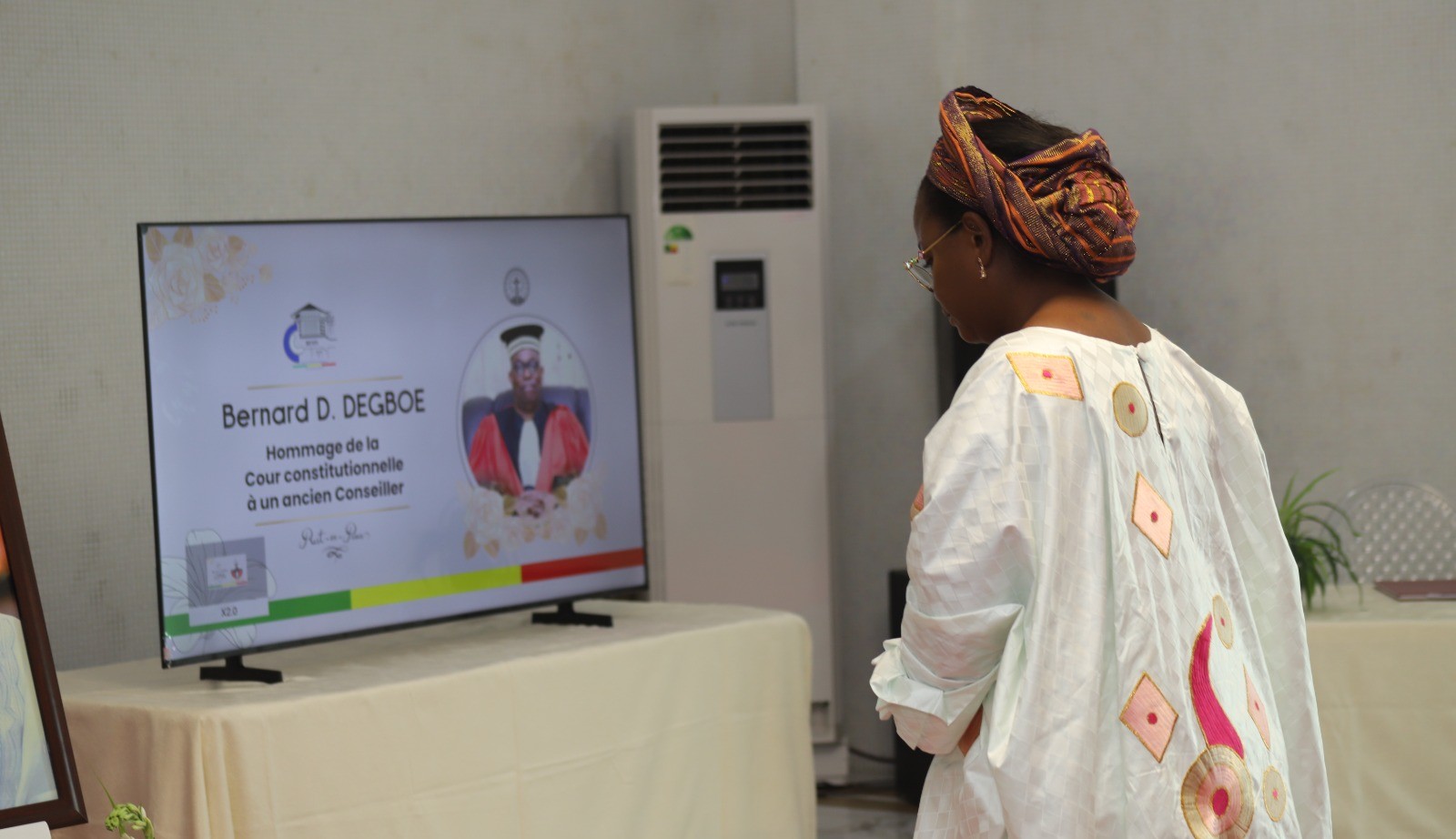 Hommage à M. Bernard Dossou DEGBOE : un magistrat de devoir honoré